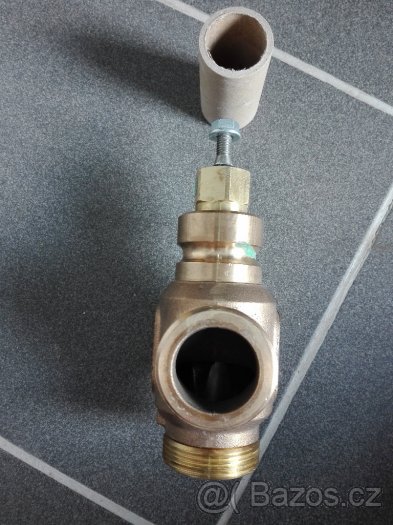 Trojcestný regulační ventil ESBE VLE 132 G 1½" DN25 - 3