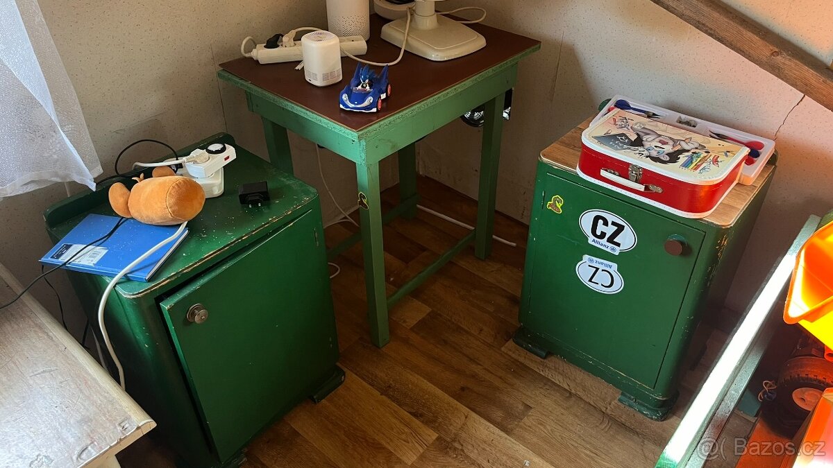 Retro nábytek sada dle fotek - 3