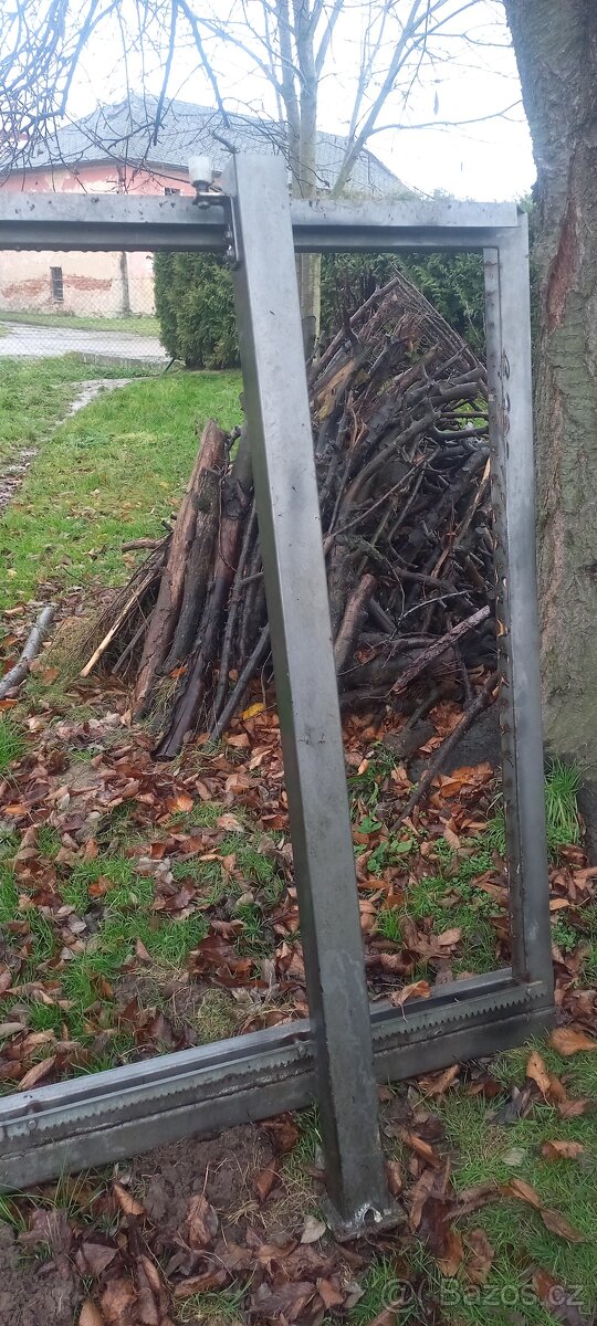 Posuvná samonosná brána - 3