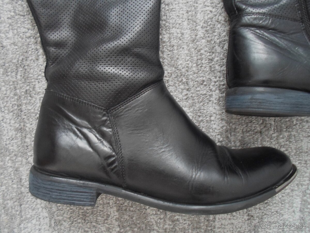 Černé kožené boty kozačky Carini - 39 - 3