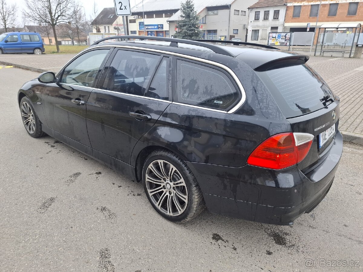 BMW e91 325xi - automat 4x4 - výborný motor - vysoká výbava - 3