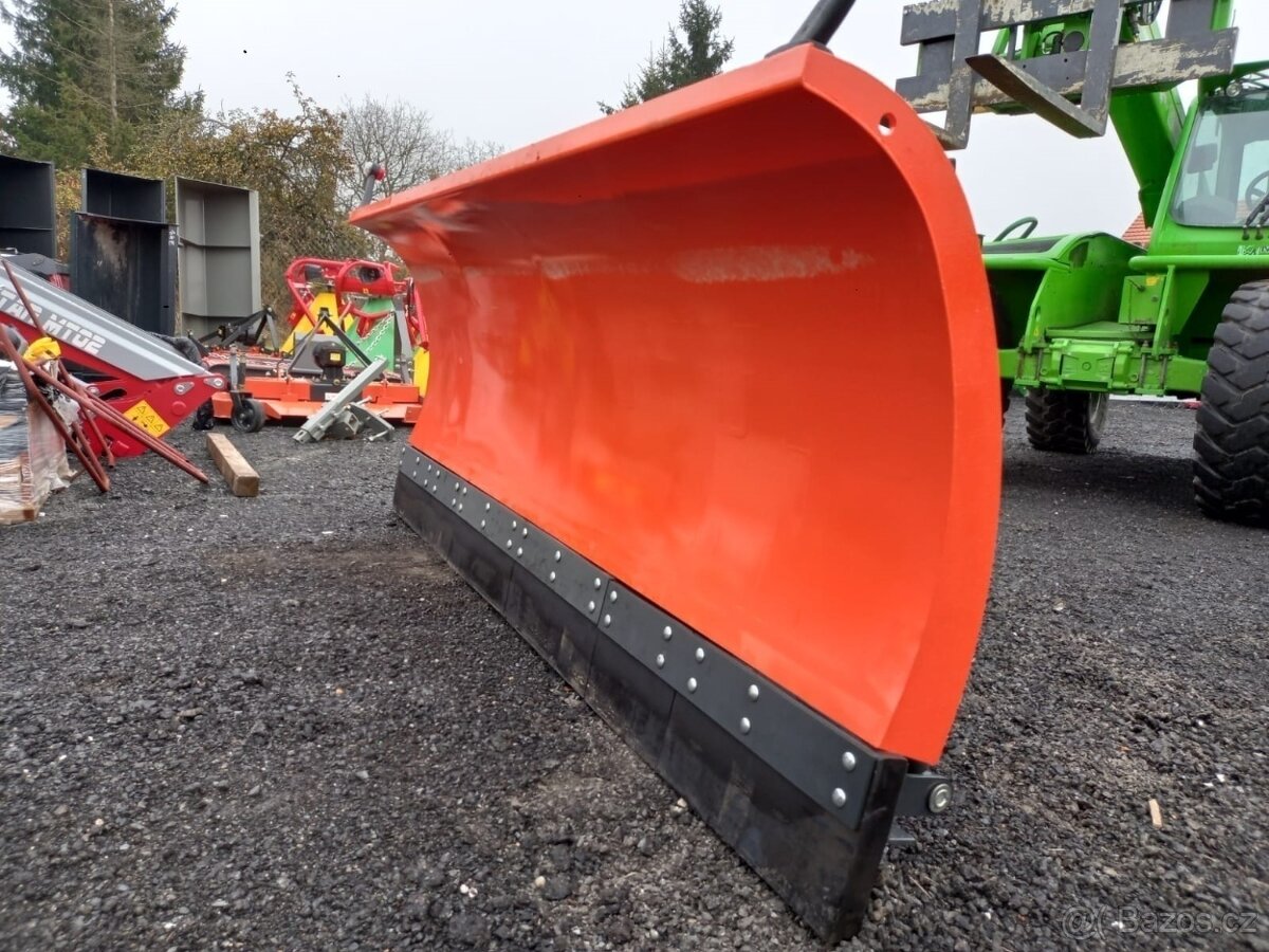 Pluh na sníh MT 300 - 3