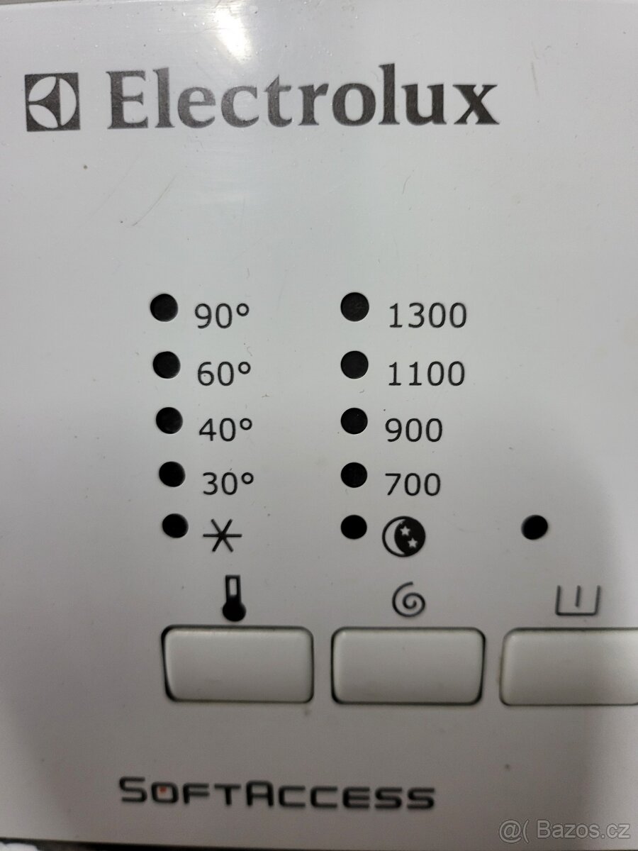 pračka Electrolux, 1300 ot. - 3