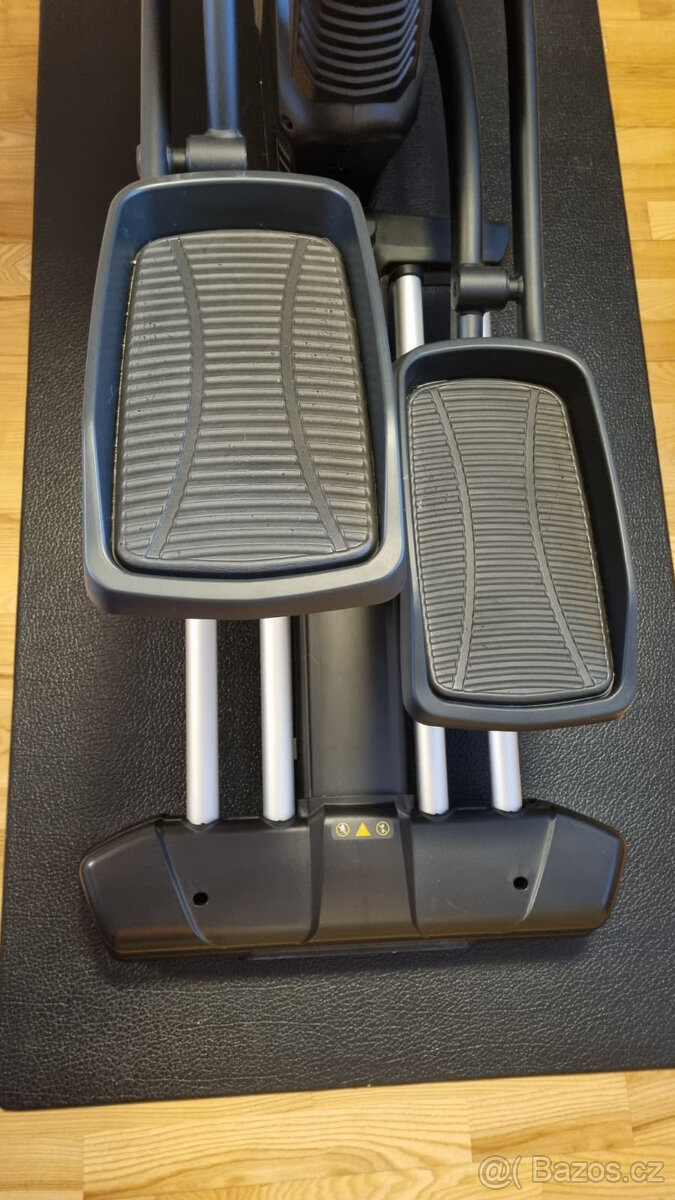 Eliptický trenažér TRINFIT Monta C750i - 3