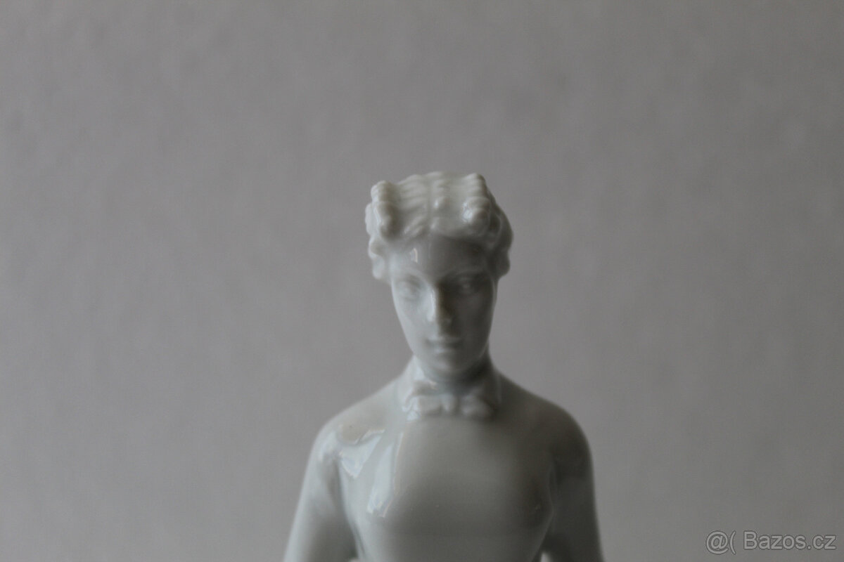 Dáma s vějířem – Royal Dux - 3