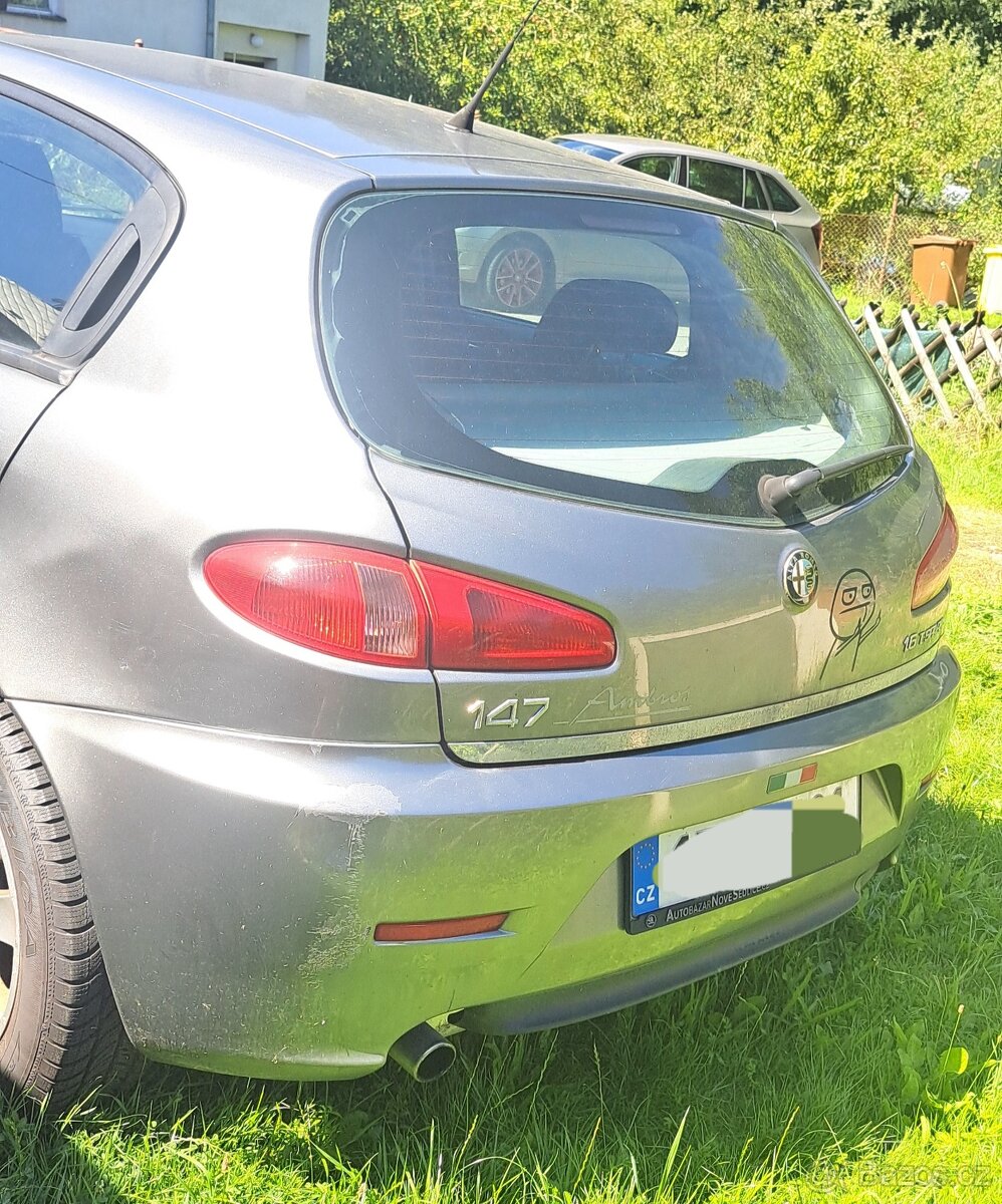 Alfa romeo 147 - 3