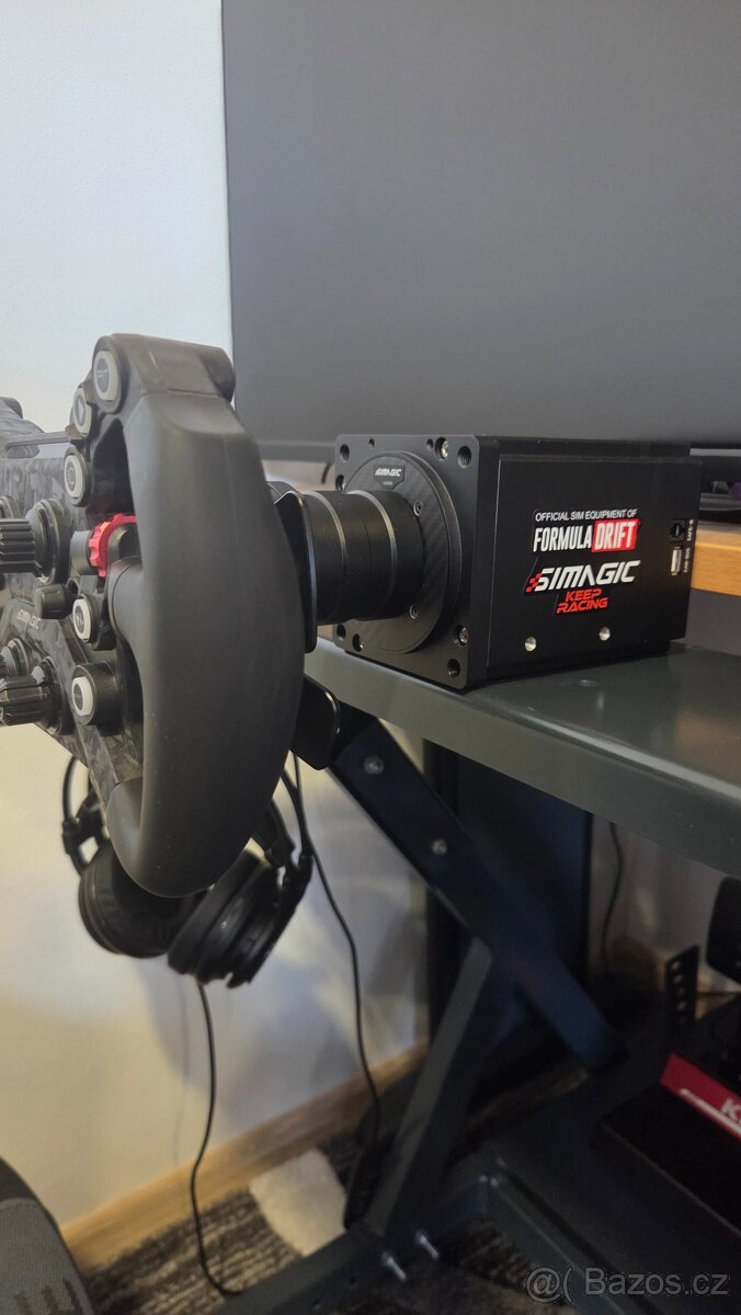 Simracing vybavení SIMAGIC - 3
