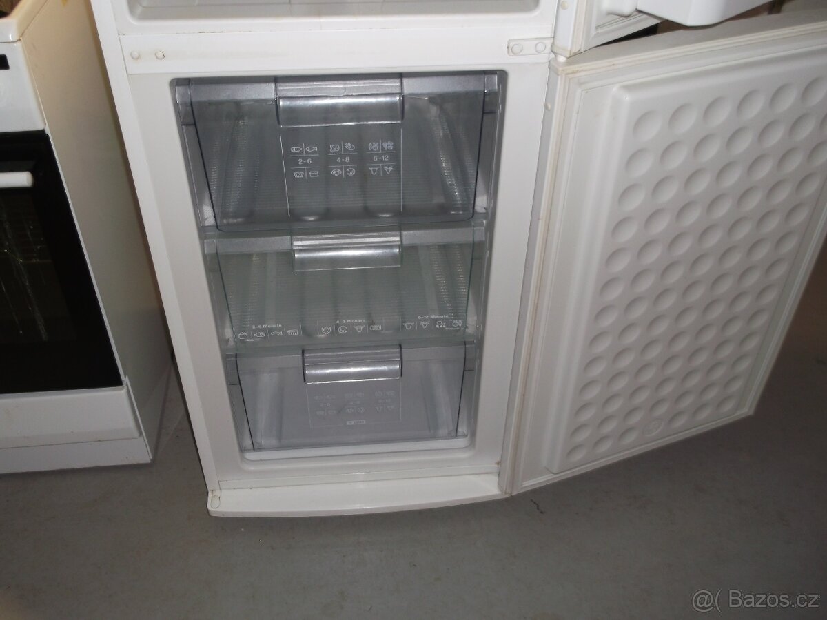 Lednice s mrazákem - 3