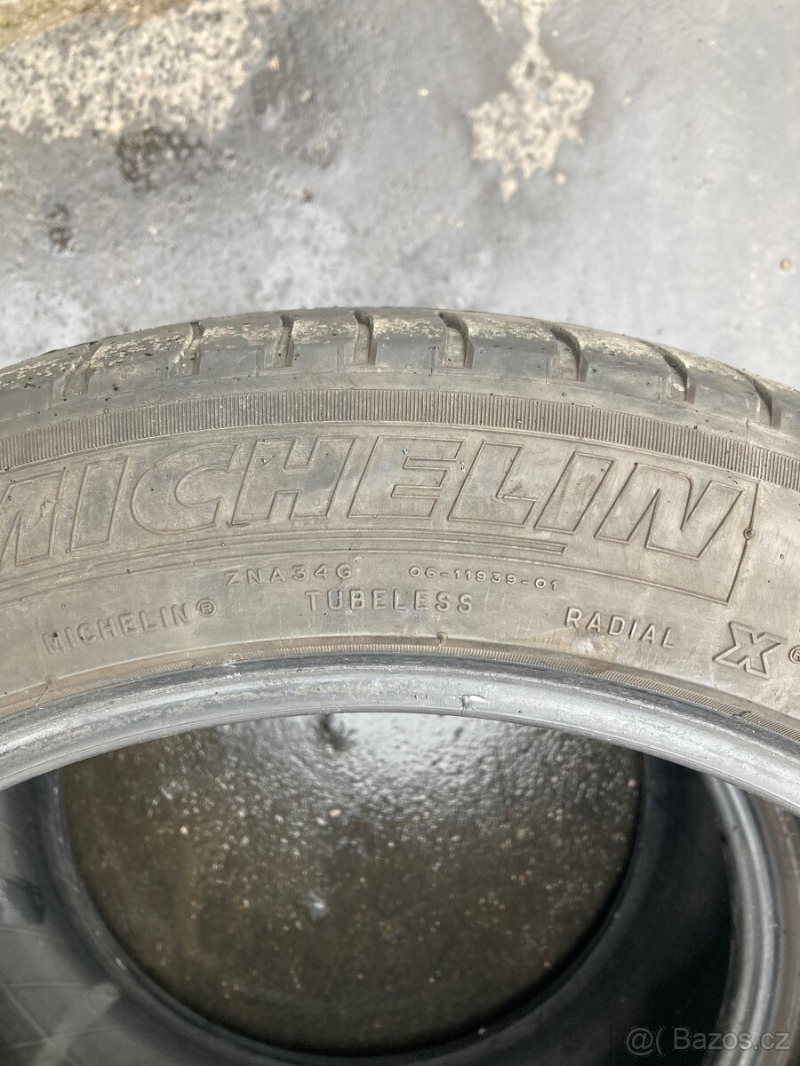245/45/18 letni - 3