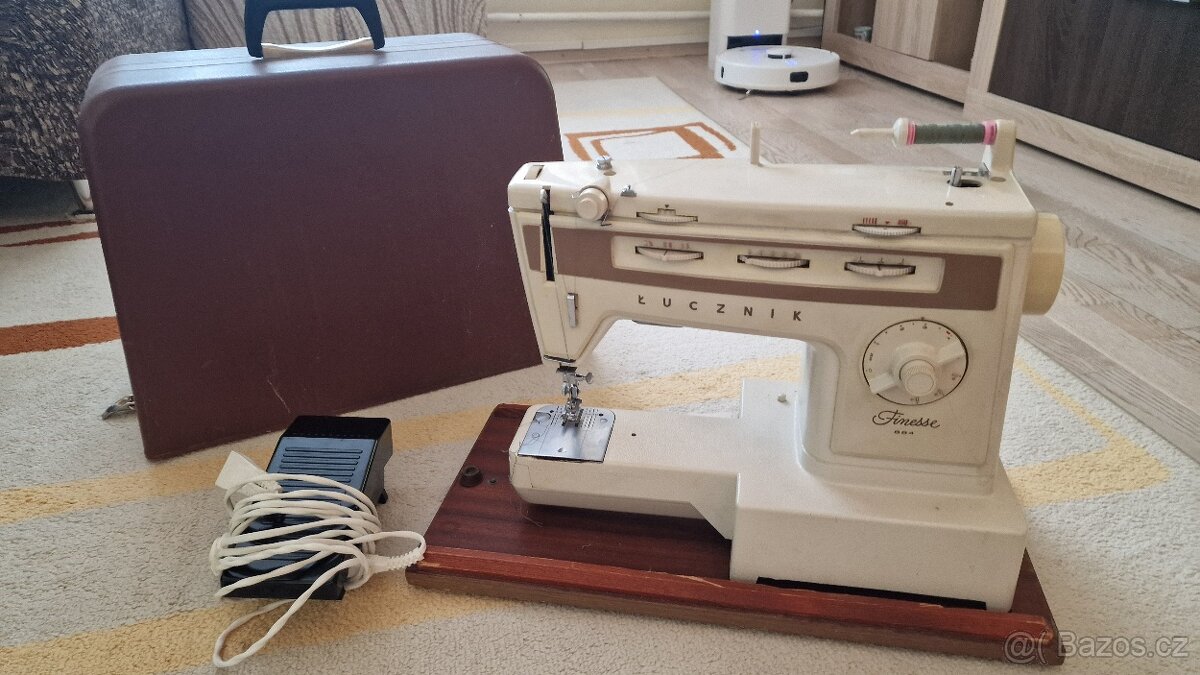 Prodám šicí stroj - 3