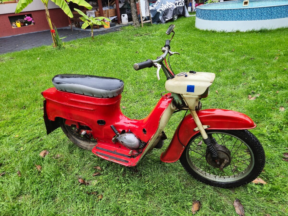 Jawa 20 Pionýr s maďarským TP, vývozní verze SUPER M20 - 3