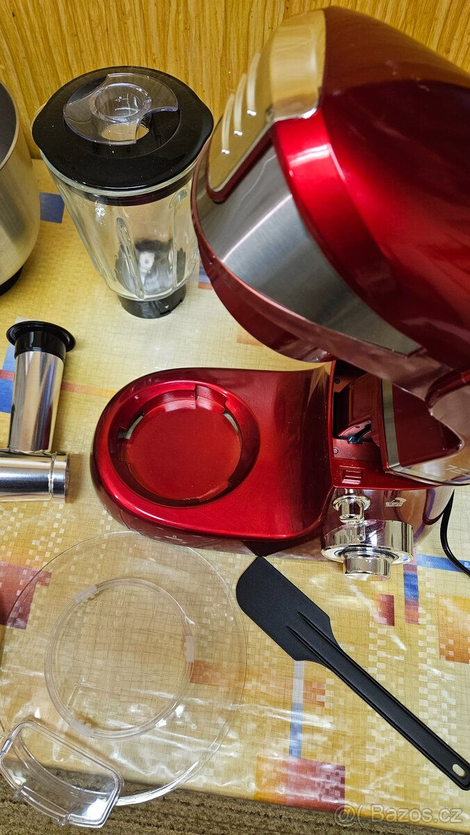 Kuchyňský robot Tesla KR600RA - 3