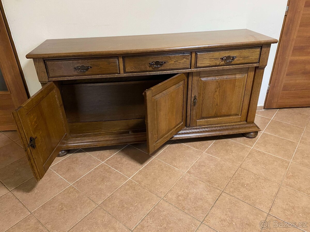 RUSTIKÁLNÍ KOMODA - 3