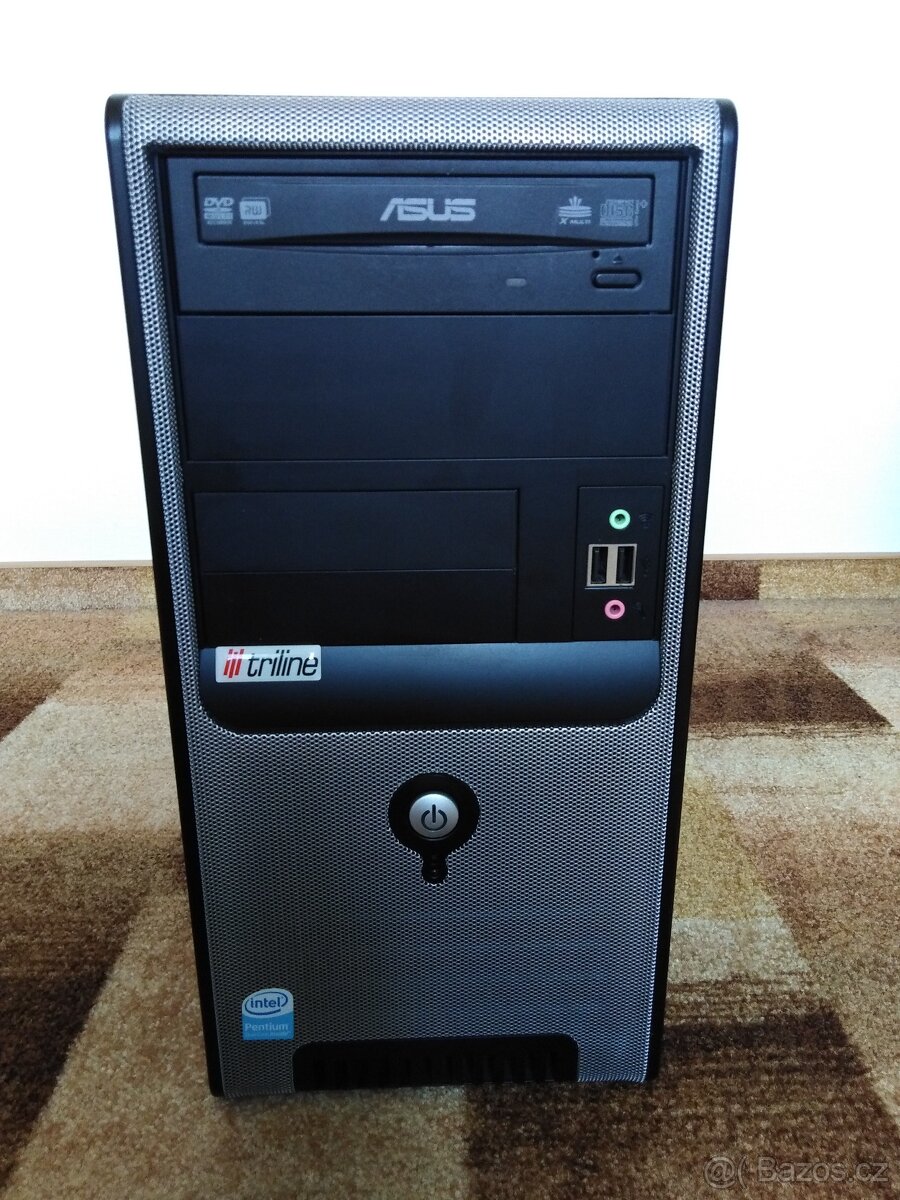 Stolní počítač Triline - 3