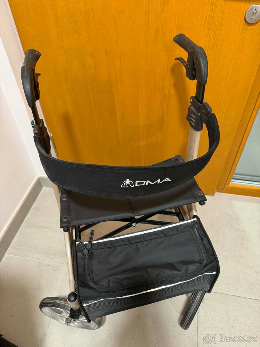 Chodítko DMA 102 - čtyřkolové - 3
