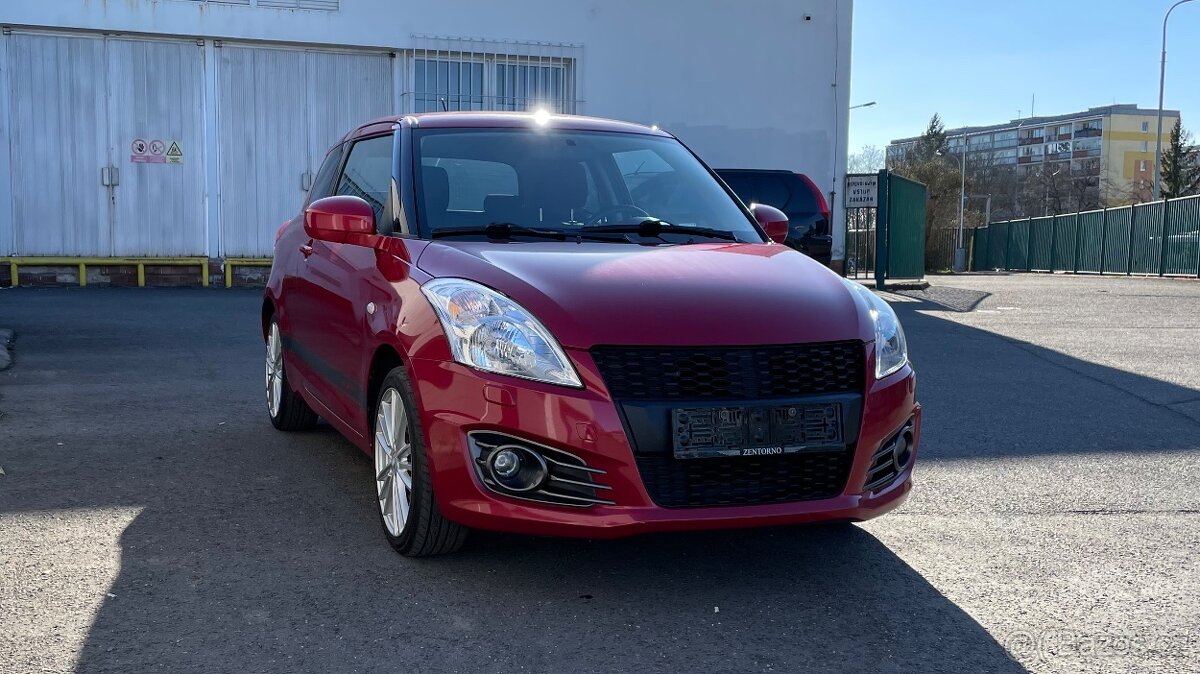 SUZUKI SWIFT 1.6i SPORT - 3