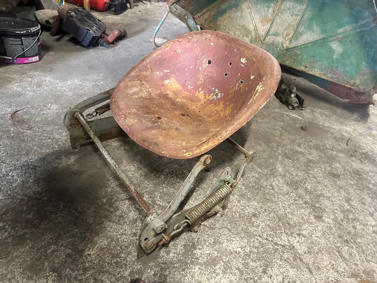 Sedánka Zetor 25 - 3