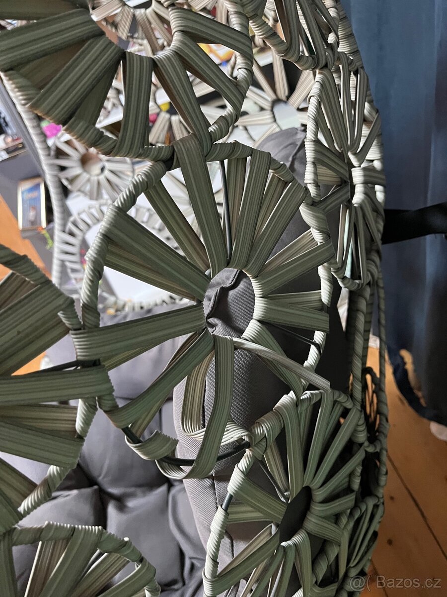 Křeslo ( vajíčko ) - 3