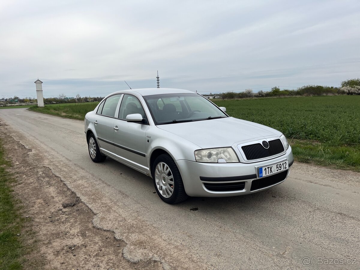 Škoda Superb 1 2.0 - 3