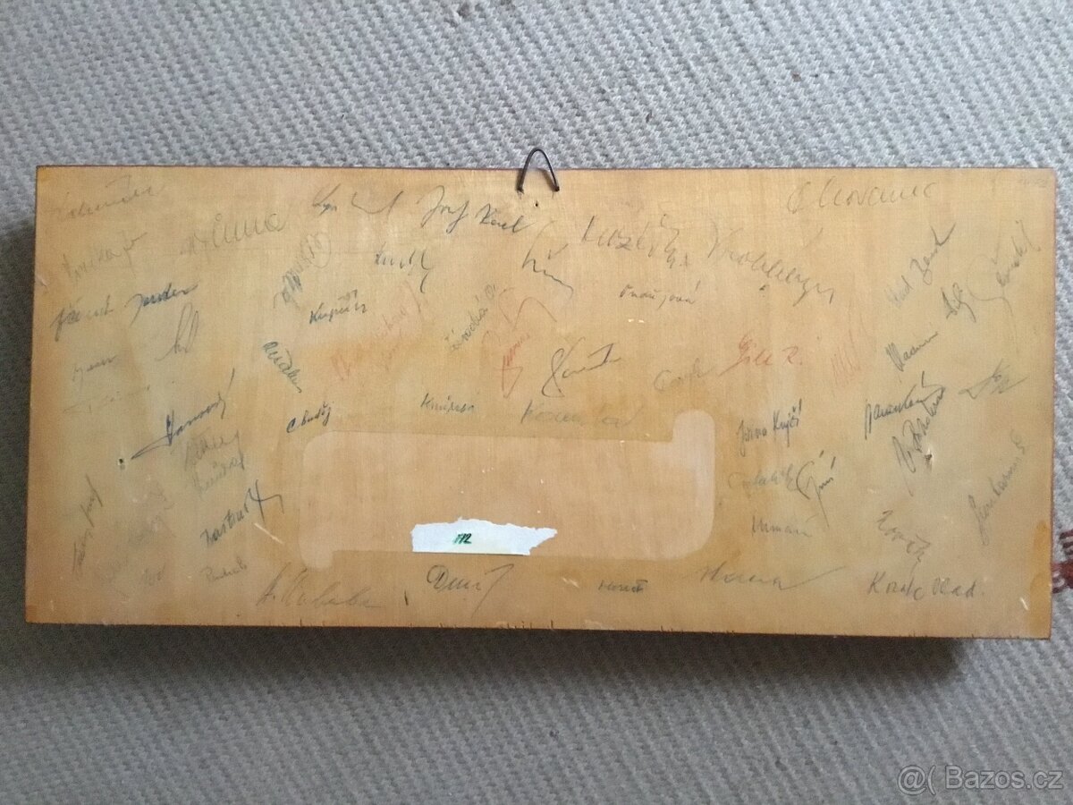 plastika 1970, vice druhu, cernoska, Kleopatra, rezba drevo - 3