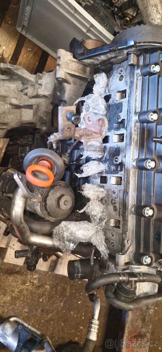 Motor 2.0 tdi blb 103kw audi A4 8E A6 4F - 3