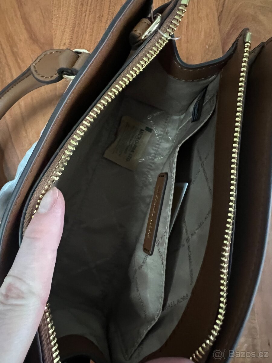 Michael Kors kabelka, Sheila - 3