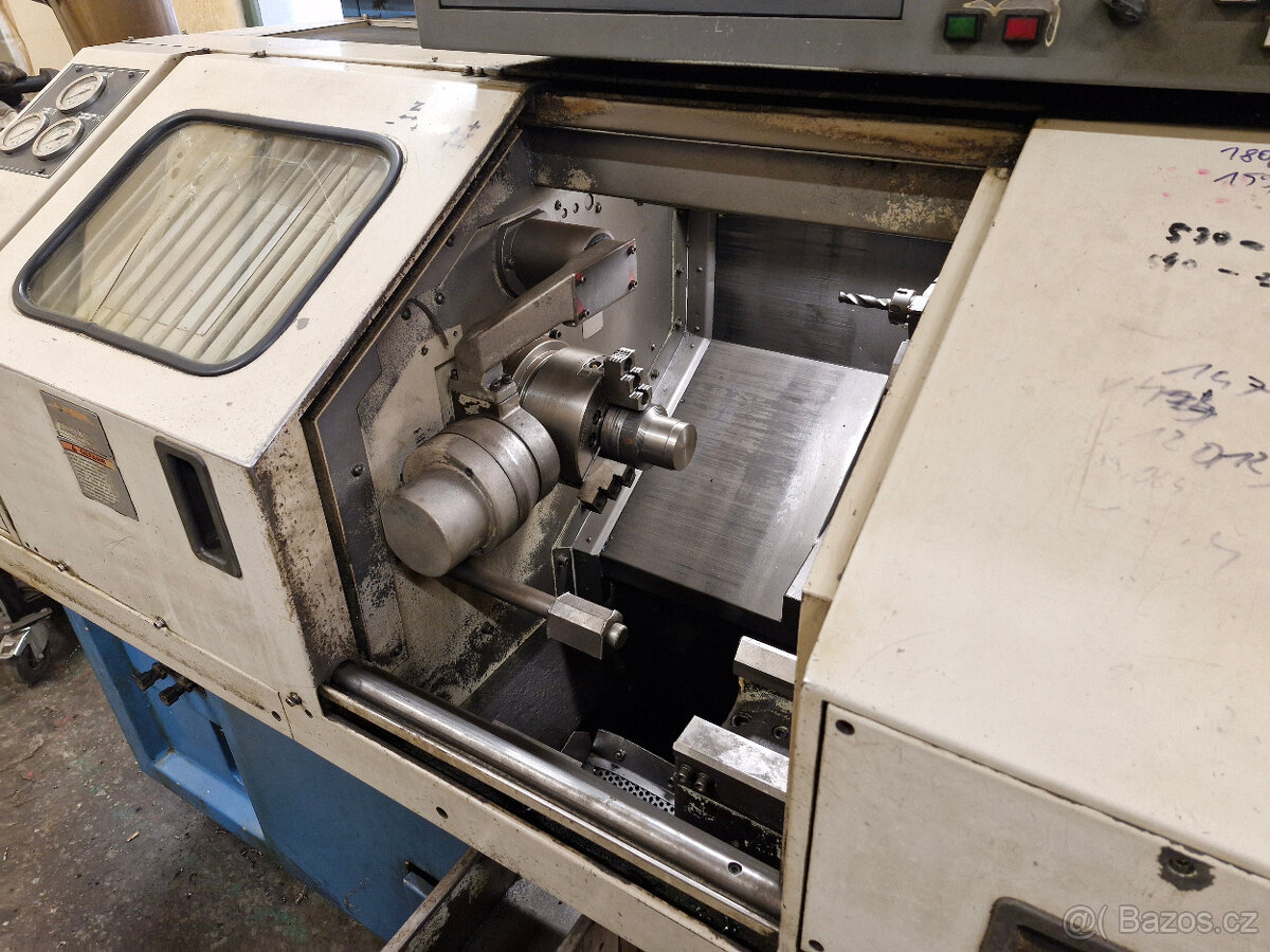 CNC Soustruh Hyundai Hit 8S - 3