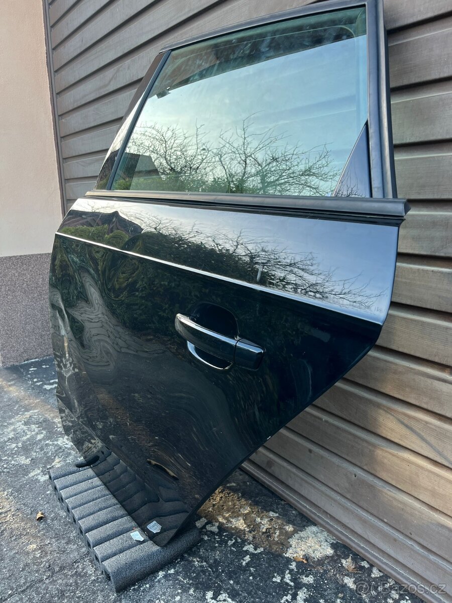 Audi A3 8V levé zadní dveře, barva LY9B - 3