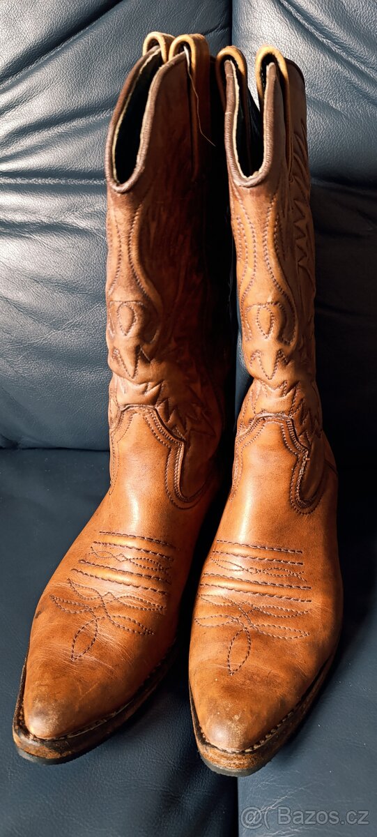 Čižmy - 3