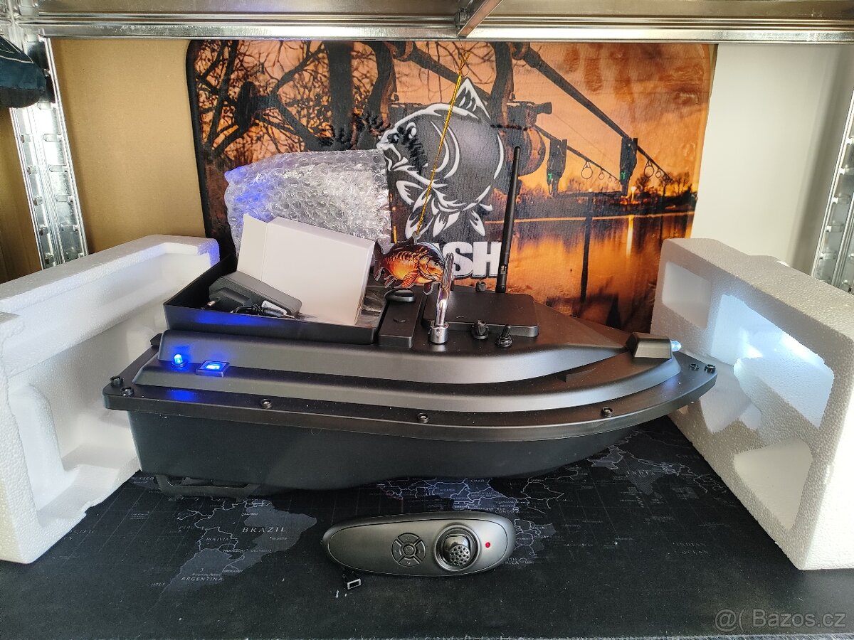 Nová nepoužitá zavážecí lodička zakrmovací loďka + taška - 3