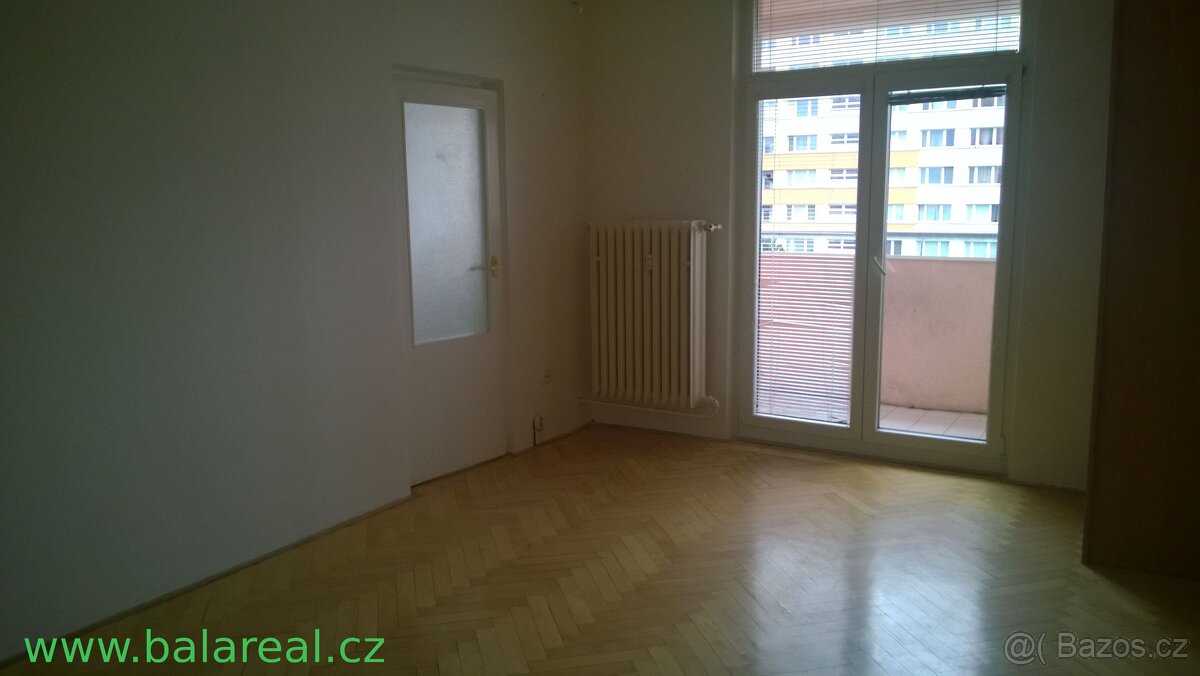 1+1 Halasovo náměstí Brno Lesná 32 m2 s balkónem, 9 p., neza - 3