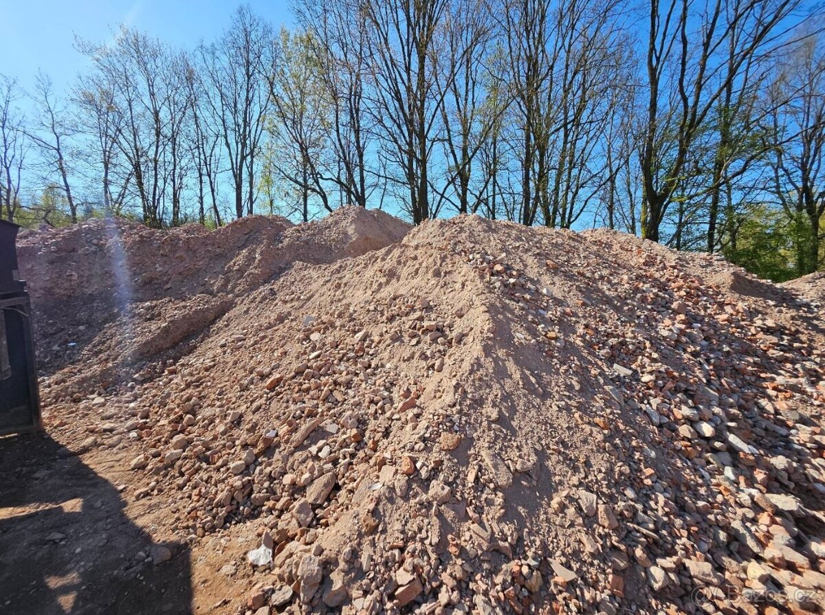 výměním rotační drtič Resta s odhliňovačem - 3