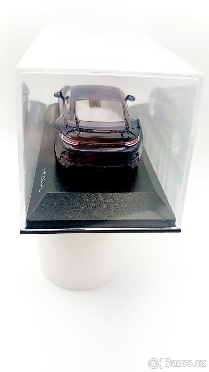 Model PORSCHE 911 GT3 2020 1:43 - 3