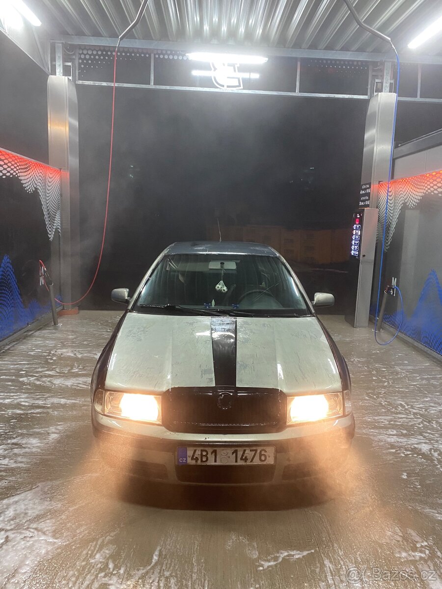 Škoda Octavia 1 - 3