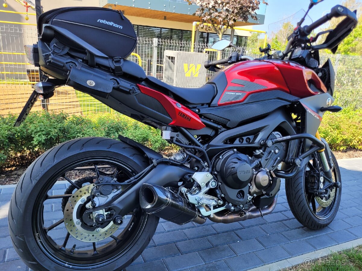 Yamaha Tracer MT09 - 3