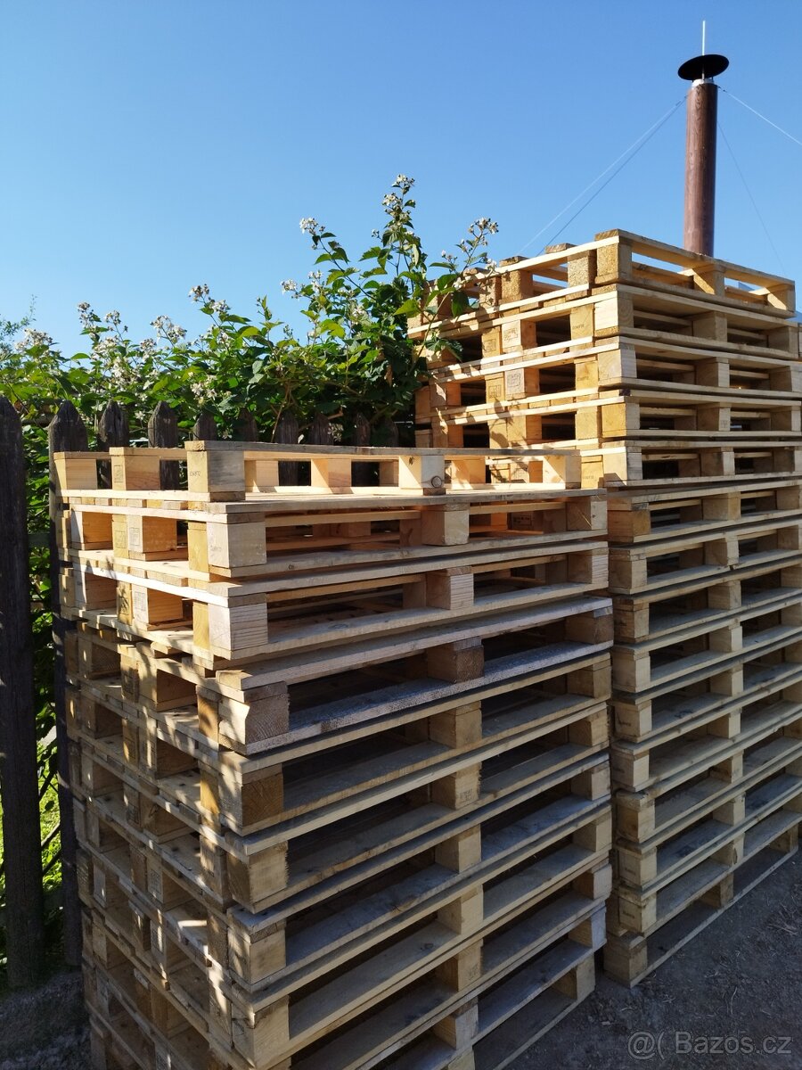 Dřevěné palety. - 3
