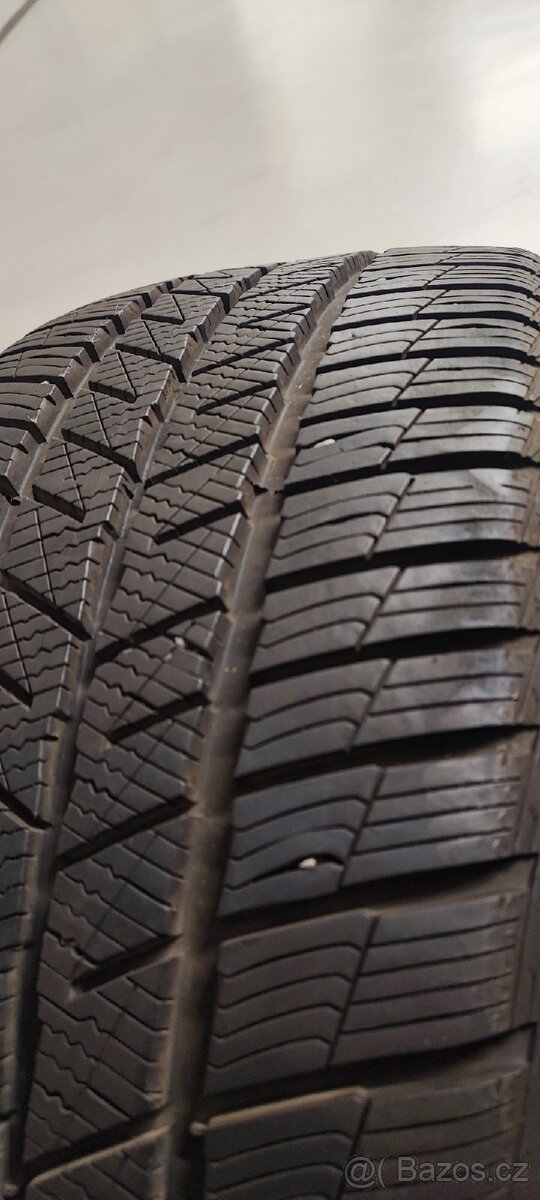 Nové 2ks 205/55/17 Barum Polaris 5, DOT 3523, vzorek 8.8mm - 3