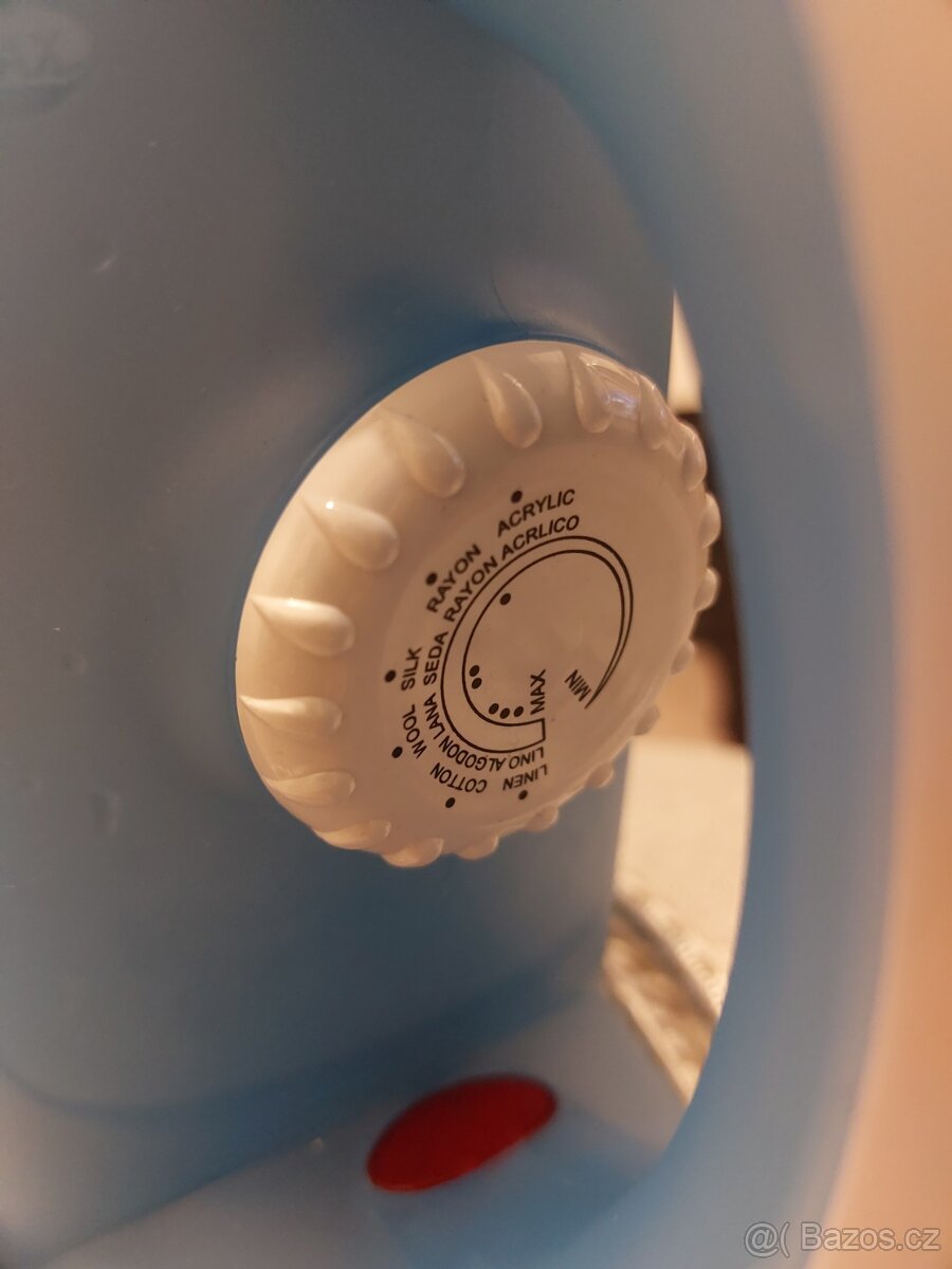 Žehlička značky EBD - 3