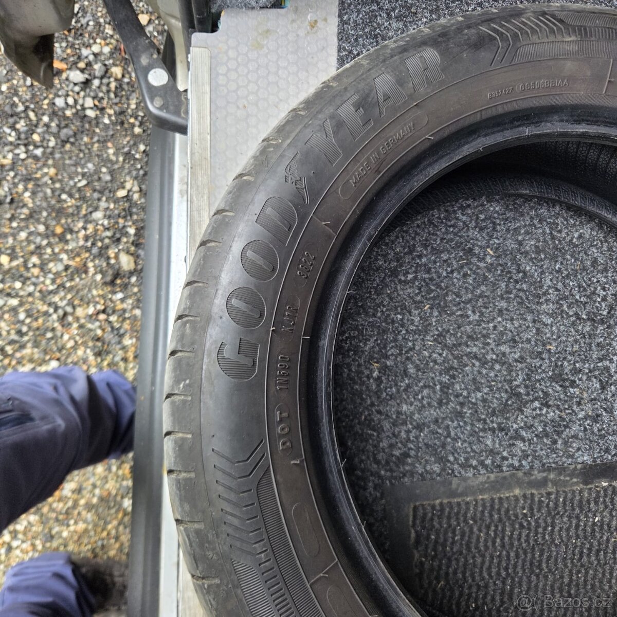 Goodyear Efficientgrip Performance 185/60 R15 - 3