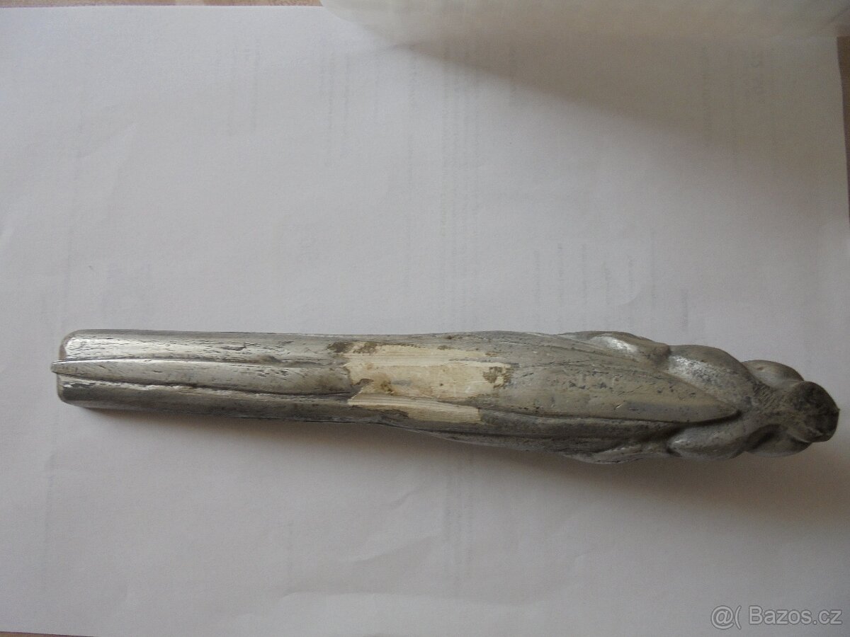 Lev ve znaku Peugeot - 3