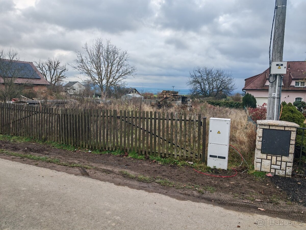 Vitinka - Rokycany pozemek 309m2 - 3