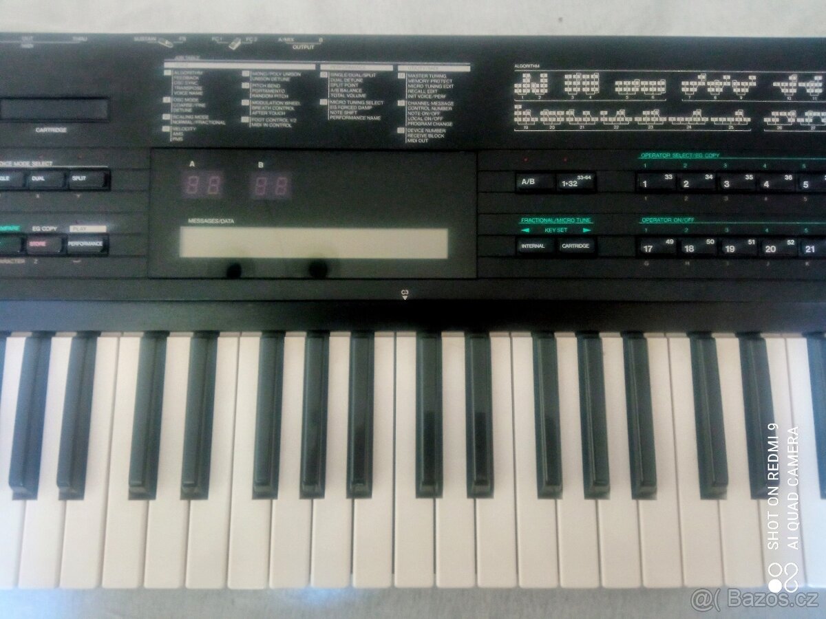 Predám Yamaha dx7 II d + karta - [ - 3