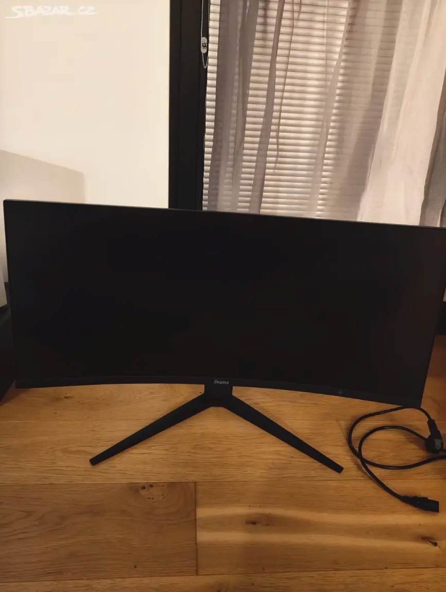 Monitor - 34" iiyama G-Master - 3