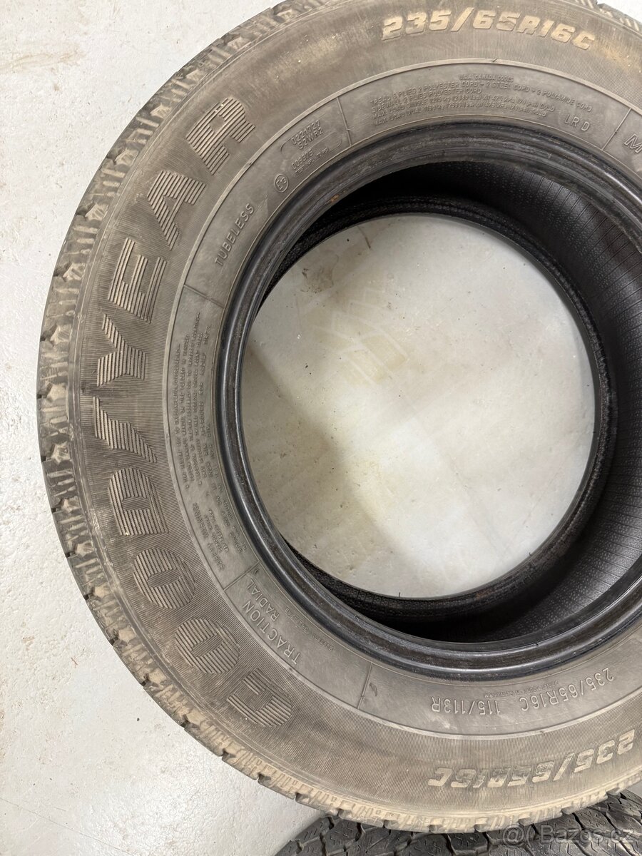 235/65 R16C GoodYear - 3