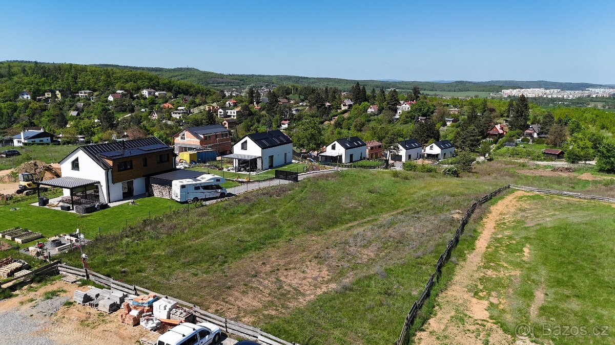 Prodej stavebního pozemku 783 m² Popůvky u Brna - 3
