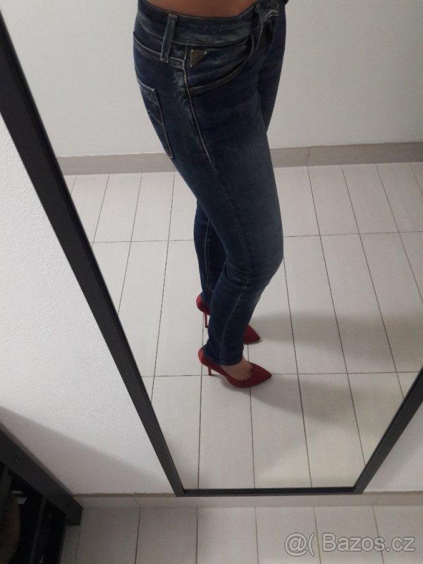 Tmavě modré rifle Replay Rockxanne - 3