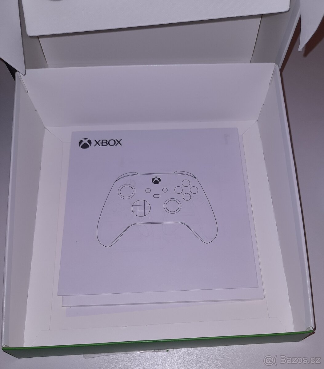 Xbox bezdrátový ovladač wireless carbon černý - 3