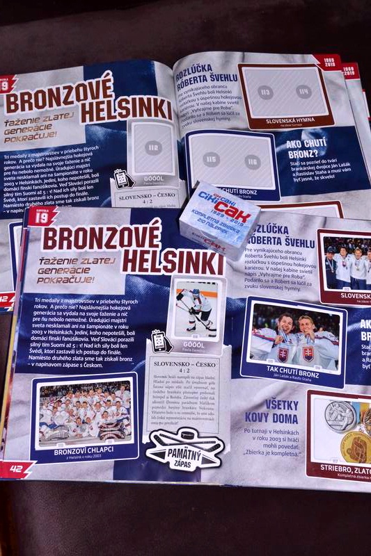 komplet zběratelské hokejové kartičky 210ks + album Slovensk - 3