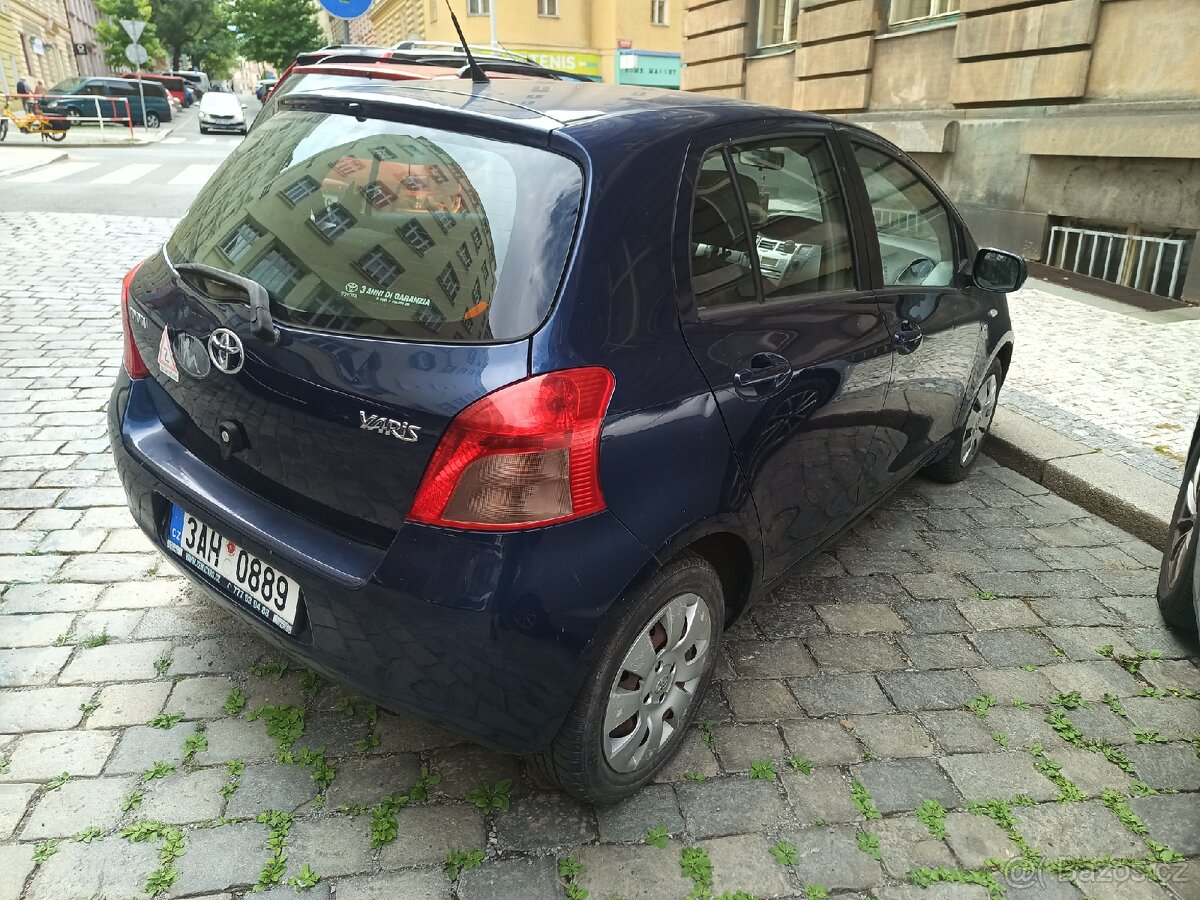 Prodám Toyota Yaris D-4D automat - 3