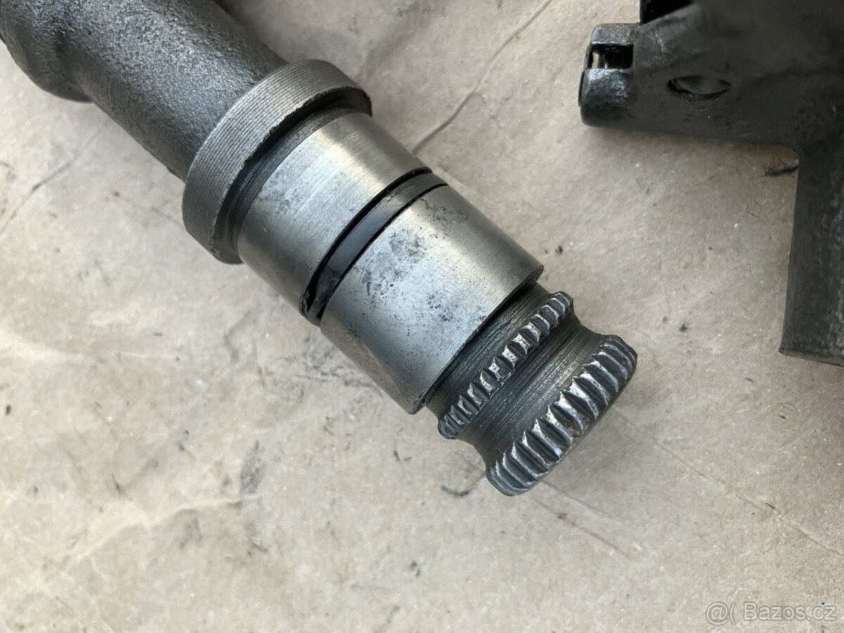 čz 175-487 hřídel - 3